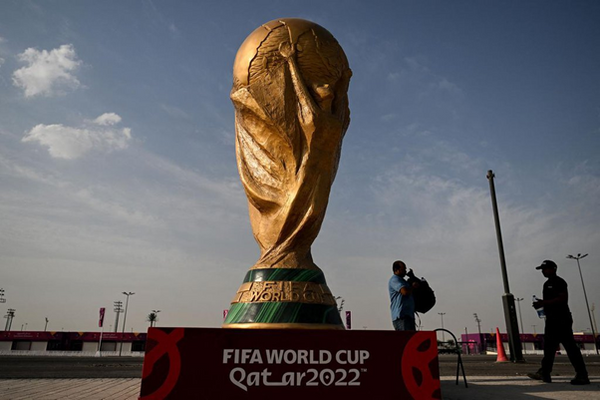 Qatar World Cup trophy - is the qatar world cup carbon neutral?